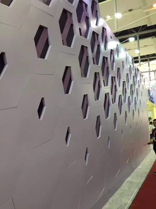 沖孔鋁單板_廠家免費出圖紙_價格_最新報價穿孔鋁單板